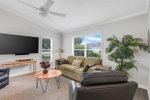 House in Winter Garden, Florida 3 bedrooms, 132.94 sq.m. № 1849873 - photo 11