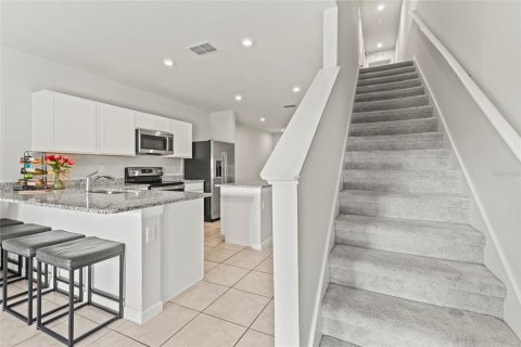 Townhouse in Holiday, Florida 3 bedrooms, 133.78 sq.m. № 1590189 - photo 15