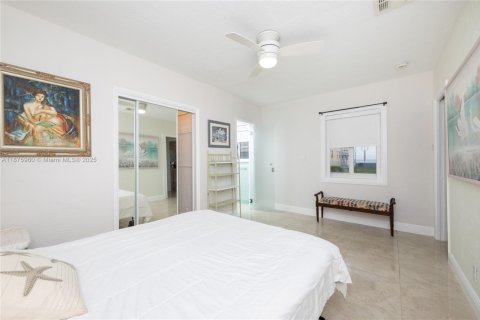 Снять в аренду виллу или дом в Холливуд, Флорида 1 спальня, 83.61м2, № 1948066 - фото 19