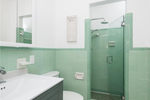 Снять в аренду виллу или дом в Холливуд, Флорида 1 спальня, 83.61м2, № 1948066 - фото 22