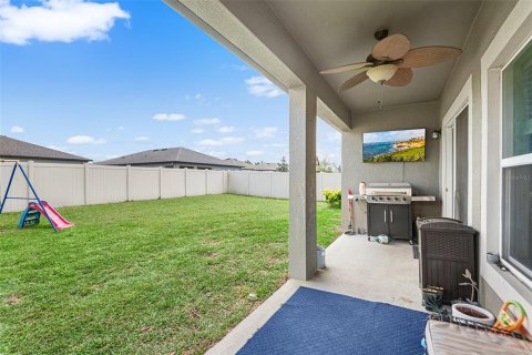 House in Spring Hill, Florida 4 bedrooms, 182.46 sq.m. № 2207111 - photo 23