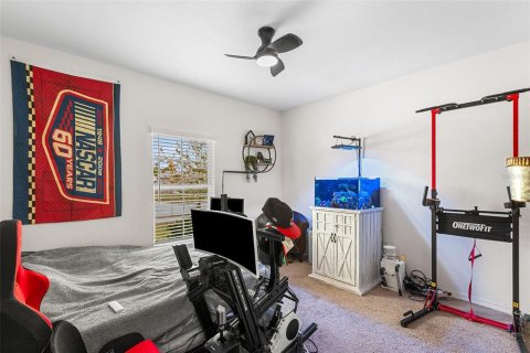 House in Spring Hill, Florida 4 bedrooms, 182.46 sq.m. № 2207111 - photo 19
