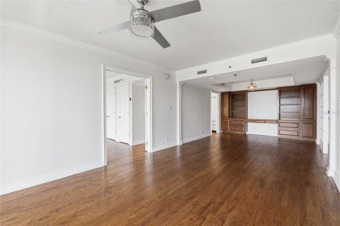 Copropriété à louer à Tampa, Floride: 2 chambres, 95.88 m2 № 2321347 - photo 7