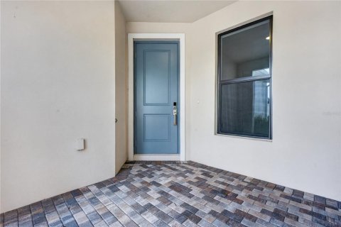 House in Apollo Beach, Florida 3 bedrooms, 148.83 sq.m. № 2379091 - photo 3