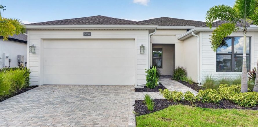 House in Apollo Beach, Florida 3 bedrooms, 148.83 sq.m. № 2379091