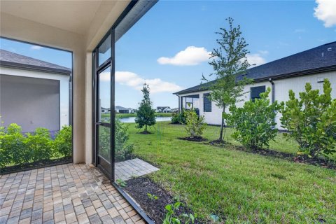 House in Apollo Beach, Florida 3 bedrooms, 148.83 sq.m. № 2379091 - photo 28