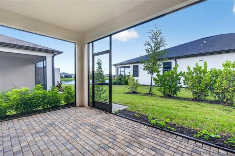 House in Apollo Beach, Florida 3 bedrooms, 148.83 sq.m. № 2379091 - photo 26