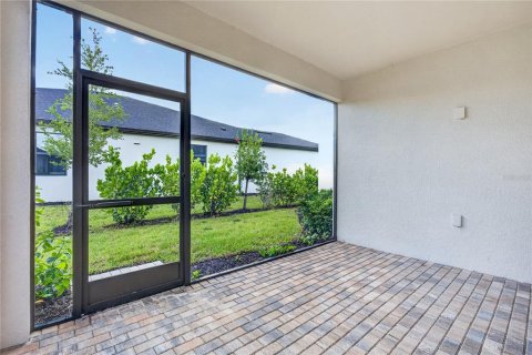 House in Apollo Beach, Florida 3 bedrooms, 148.83 sq.m. № 2379091 - photo 27