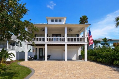 Villa ou maison à vendre à New Smyrna Beach, Floride: 4 chambres, 262.17 m2 № 2329391 - photo 2
