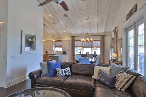 Villa ou maison à vendre à New Smyrna Beach, Floride: 4 chambres, 262.17 m2 № 2329391 - photo 16