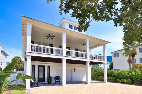 Villa ou maison à vendre à New Smyrna Beach, Floride: 4 chambres, 262.17 m2 № 2329391 - photo 3