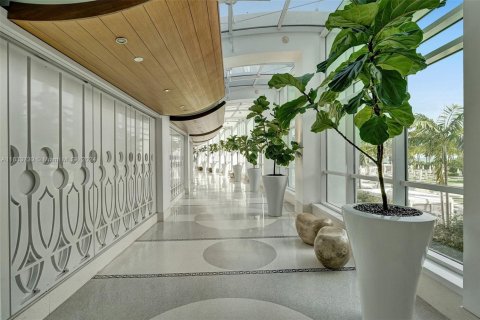 Купить кондоминиум в Майами-Бич, Флорида 45.62м2, № 1710470 - фото 21