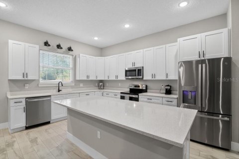 Casa en venta en Ocala, Florida, 3 dormitorios, 167.13 m2 № 2220613 - foto 10