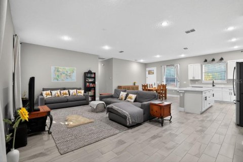 Casa en venta en Ocala, Florida, 3 dormitorios, 167.13 m2 № 2220613 - foto 8