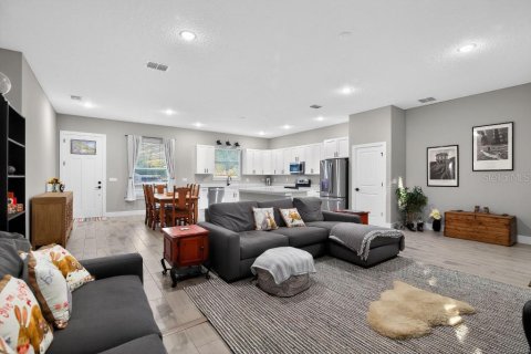 Casa en venta en Ocala, Florida, 3 dormitorios, 167.13 m2 № 2220613 - foto 9