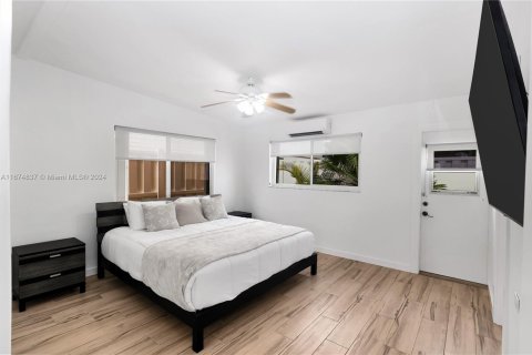 House in Marathon, Florida 3 bedrooms, 113.53 sq.m. № 1863771 - photo 19