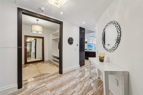 Copropriété à vendre à Bal Harbour, Floride: 2 chambres, 143.16 m2 № 2035391 - photo 20