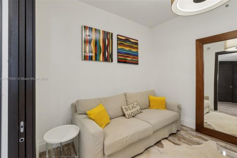 Copropriété à vendre à Bal Harbour, Floride: 2 chambres, 143.16 m2 № 2035391 - photo 22