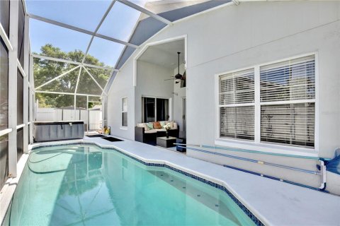 House in Apopka, Florida 4 bedrooms, 155.98 sq.m. № 1797753 - photo 11
