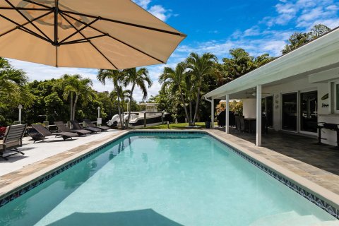 Casa en venta en Pompano Beach, Florida, 4 dormitorios, 177.63 m2 № 2190299 - foto 30