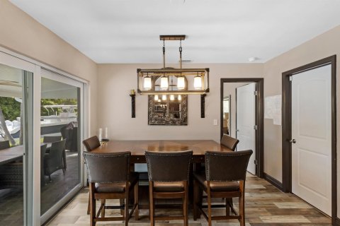 Casa en venta en Pompano Beach, Florida, 4 dormitorios, 177.63 m2 № 2190299 - foto 11