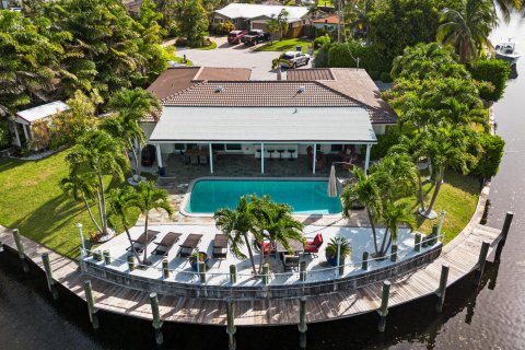 Casa en venta en Pompano Beach, Florida, 4 dormitorios, 177.63 m2 № 2190299 - foto 2