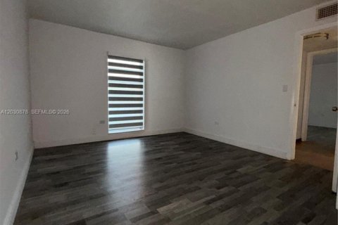 Apartment in Miami, Florida 2 bedrooms, 70.88 sq.m. № 2087243 - photo 7