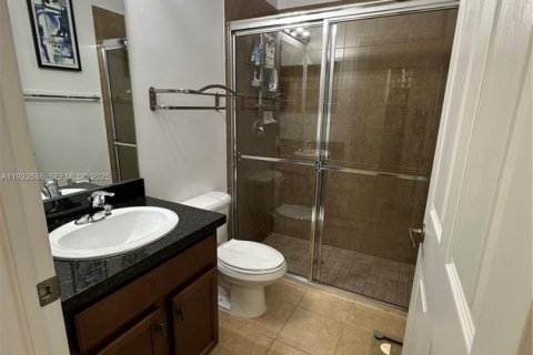 Townhouse in Miramar, Florida 3 bedrooms, 185.8 sq.m. № 1976478 - photo 24