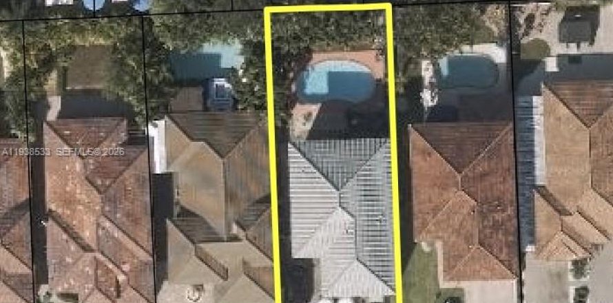 Villa ou maison à Miami, Floride 3 chambres, 140.38 m2 № 1996612