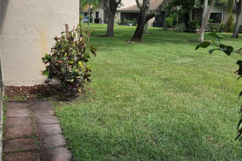 Villa ou maison à louer à Weston, Floride: 2 chambres, 90.67 m2 № 1946814 - photo 26