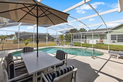 Casa en venta en Kissimmee, Florida, 4 dormitorios, 164.44 m2 № 1916396 - foto 29
