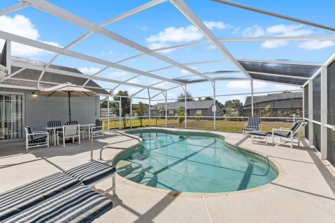 Casa en venta en Kissimmee, Florida, 4 dormitorios, 164.44 m2 № 1916396 - foto 30