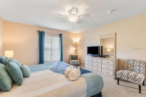 Casa en venta en Kissimmee, Florida, 4 dormitorios, 164.44 m2 № 1916396 - foto 5