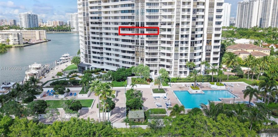 Condo in Aventura, Florida, 3 bedrooms  № 2005978