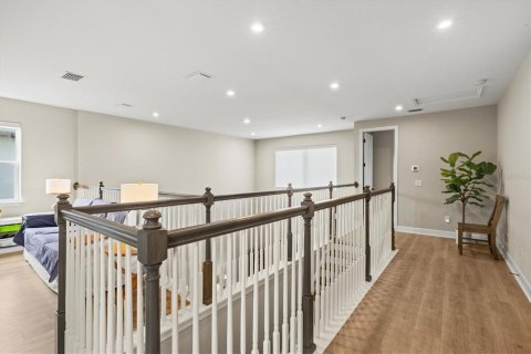 Casa en venta en Sarasota, Florida, 4 dormitorios, 239.87 m2 № 2133923 - foto 29