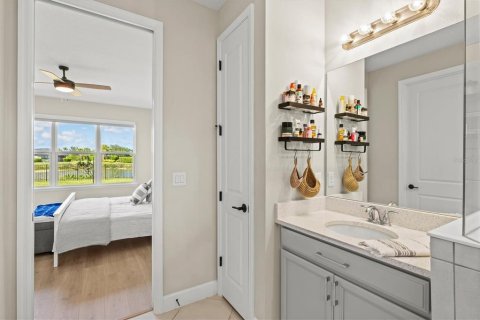 Casa en venta en Sarasota, Florida, 4 dormitorios, 239.87 m2 № 2133923 - foto 25