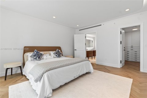 Condo in Miami, Florida, 1 bedroom  № 2053038 - photo 12