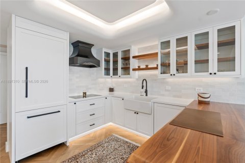 Condo in Miami, Florida, 1 bedroom  № 2053038 - photo 20