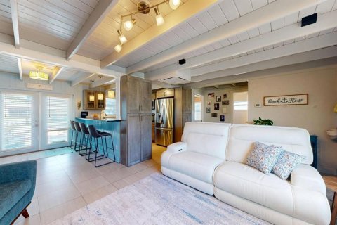 House in Flagler Beach, Florida 3 bedrooms, 83.61 sq.m. № 2225385 - photo 7