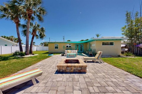 House in Flagler Beach, Florida 3 bedrooms, 83.61 sq.m. № 2225385 - photo 27