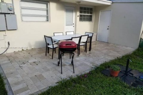 Appartement à louer à Dania Beach, Floride: 2 chambres, 134.99 m2 № 1788902 - photo 10