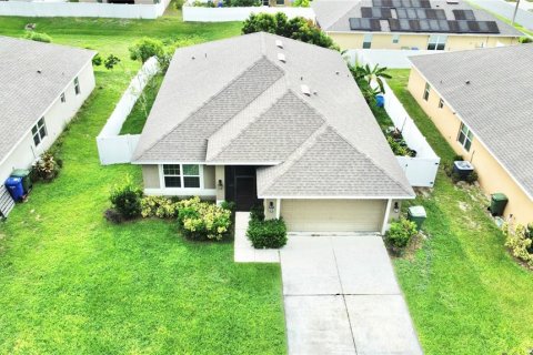 Casa en venta en Winter Haven, Florida, 4 dormitorios, 169.08 m2 № 1919089 - foto 3