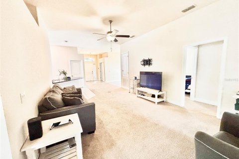 Casa en venta en Winter Haven, Florida, 4 dormitorios, 169.08 m2 № 1919089 - foto 10