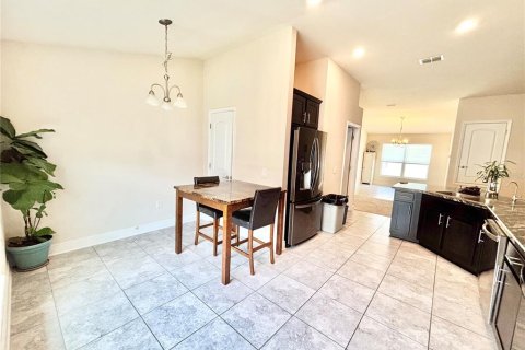 Casa en venta en Winter Haven, Florida, 4 dormitorios, 169.08 m2 № 1919089 - foto 8