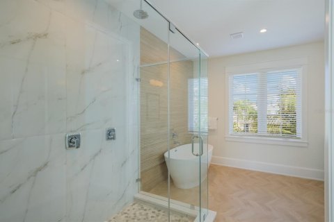 House in Holmes Beach, Florida 4 bedrooms, 322.84 sq.m. № 1791362 - photo 29