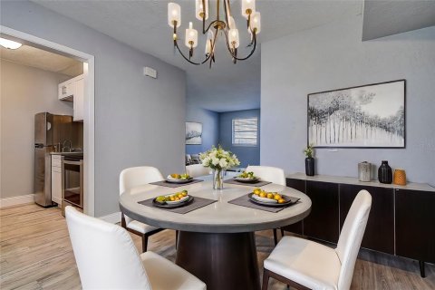 Condo in Saint Petersburg, Florida, 1 bedroom  № 1723169 - photo 20