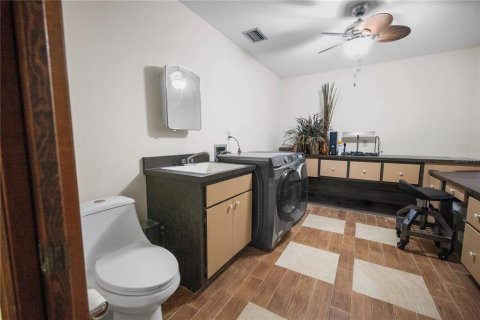 House in Howey-in-the-Hills, Florida 3 bedrooms, 219.81 sq.m. № 1885288 - photo 30