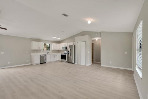 Casa en alquiler en Lehigh Acres, Florida, 4 dormitorios, 144.93 m2 № 1757840 - foto 9