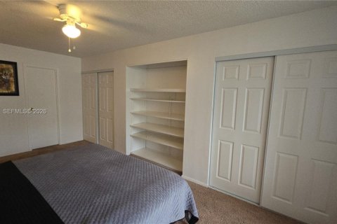 Купить кондоминиум в Халландейл-Бич, Флорида 2 спальни, 112.41м2, № 2011401 - фото 22