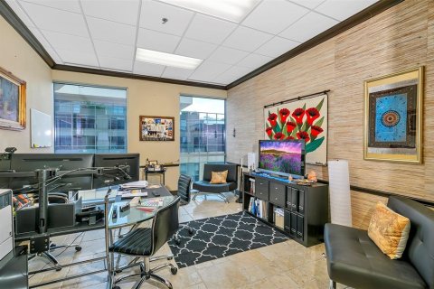 Propiedad comercial en venta en Orlando, Florida, 241.64 m2 № 1326967 - foto 12